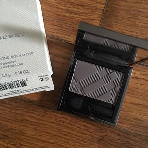 Burberry eyeshadow palette